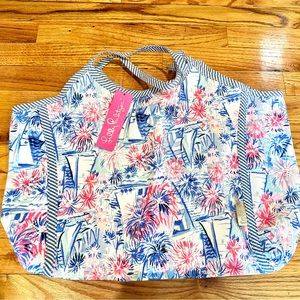 Lilly Pulitzer beach bag - tags still on